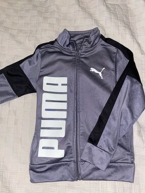 Puma Gray and Black Full-Zip Track Jacket kids size 5